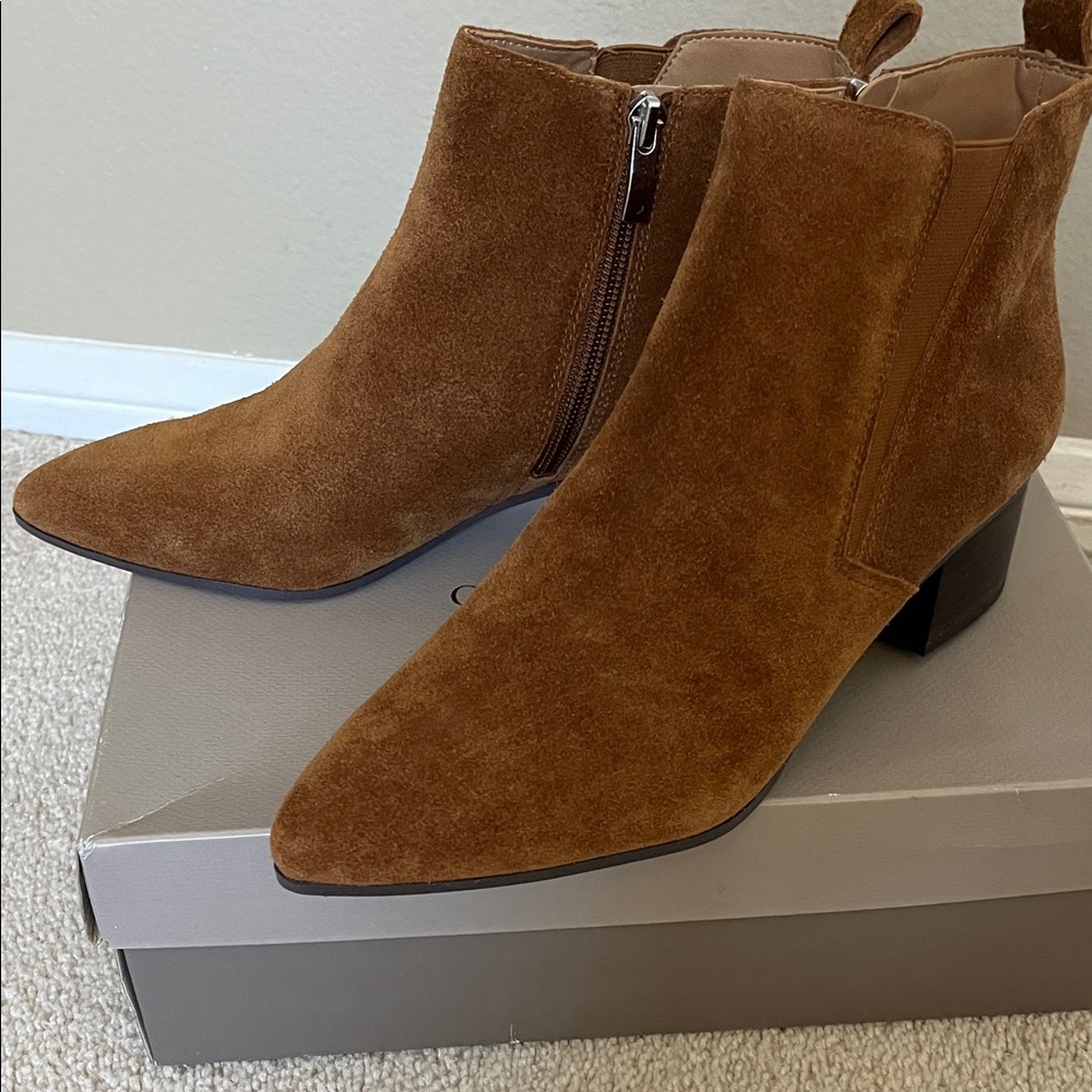 NIB Franco Sarto Brown Suede Ankle Boots size 8.5M